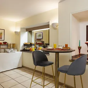 Du Pre Hotel Paris