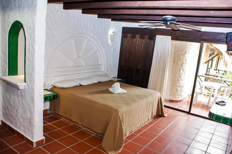 Hotel Capital O Mimi Del Mar Playa del Carmen